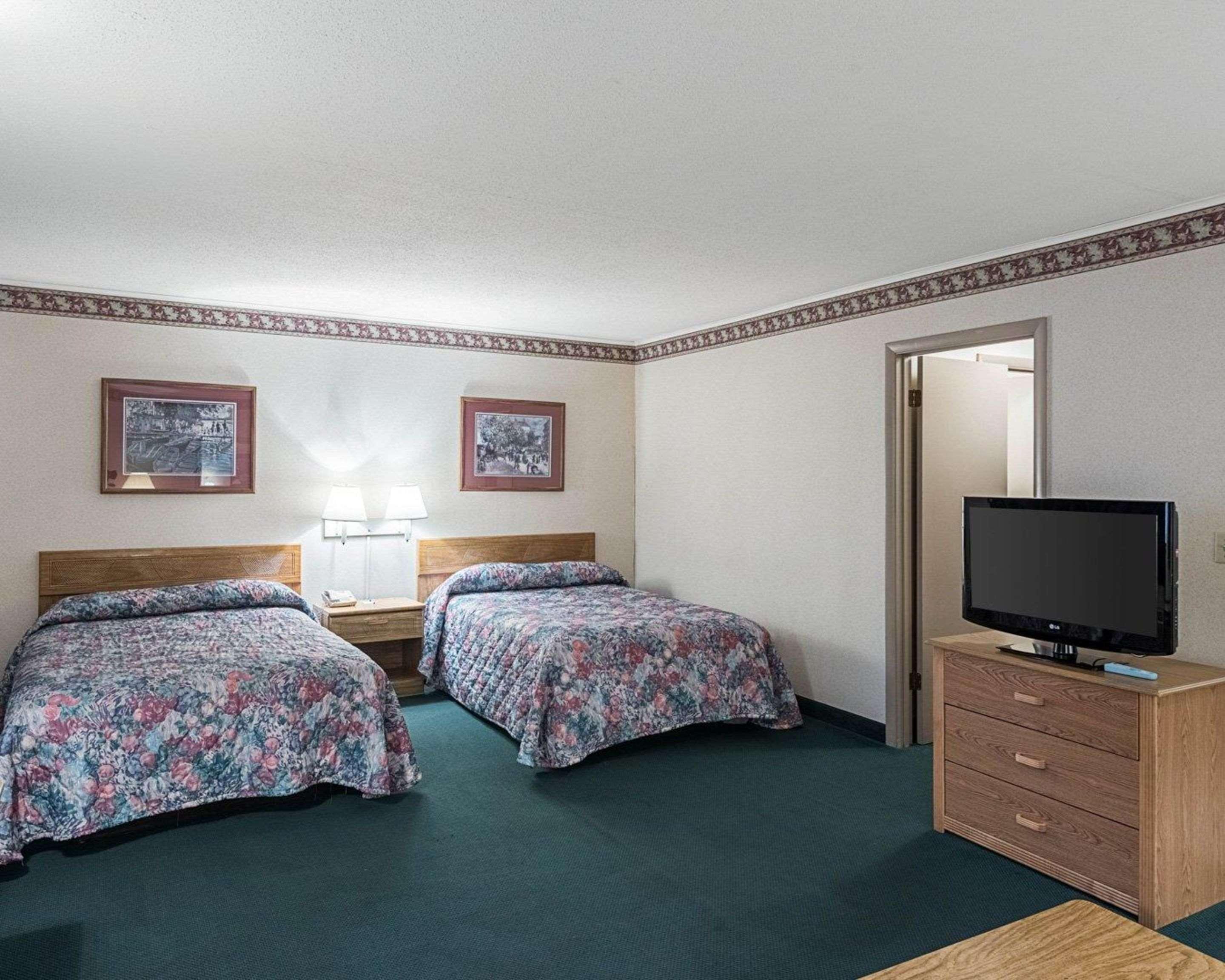 Rodeway Inn & Suites Рехобот-Біч Екстер'єр фото