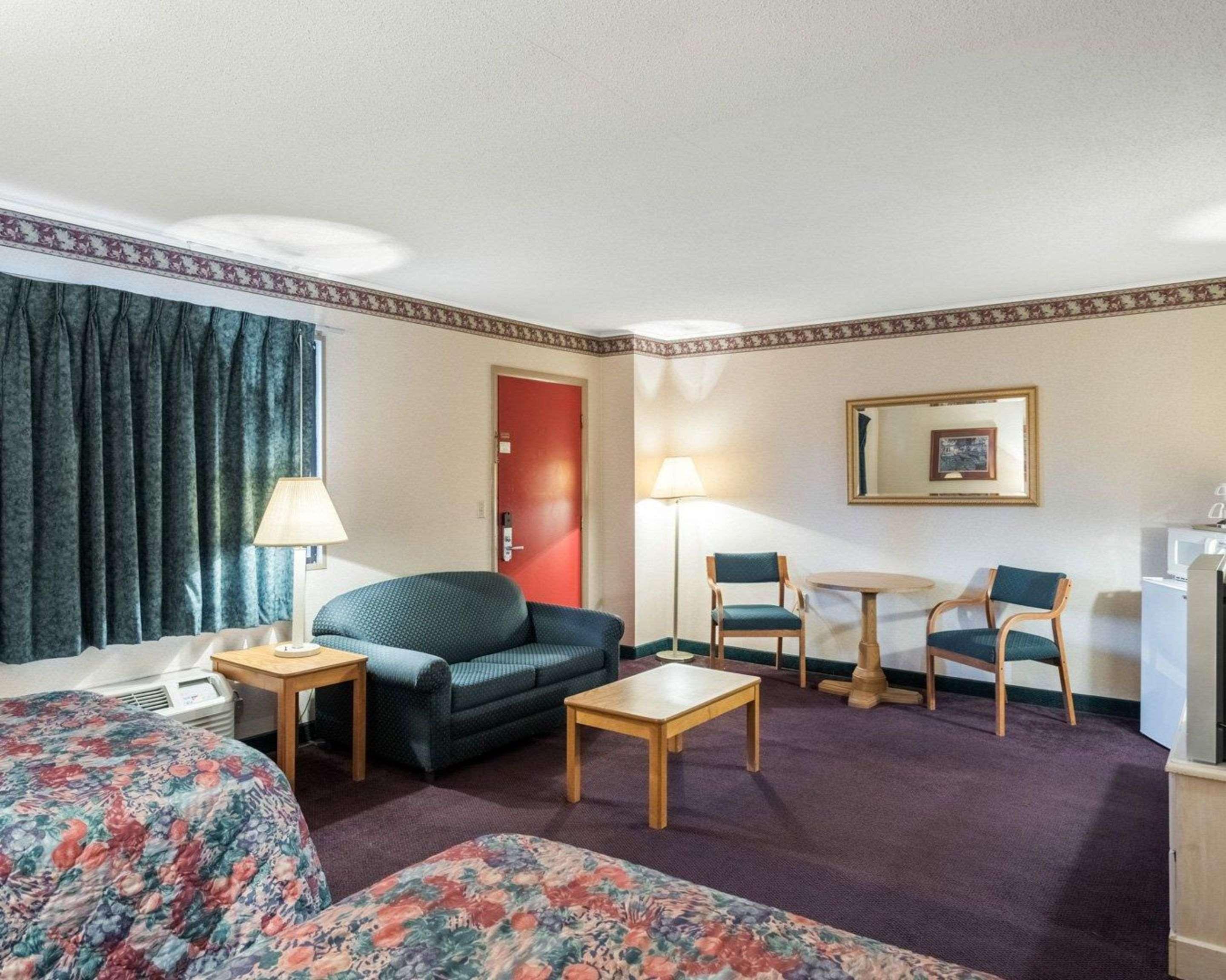 Rodeway Inn & Suites Рехобот-Біч Екстер'єр фото