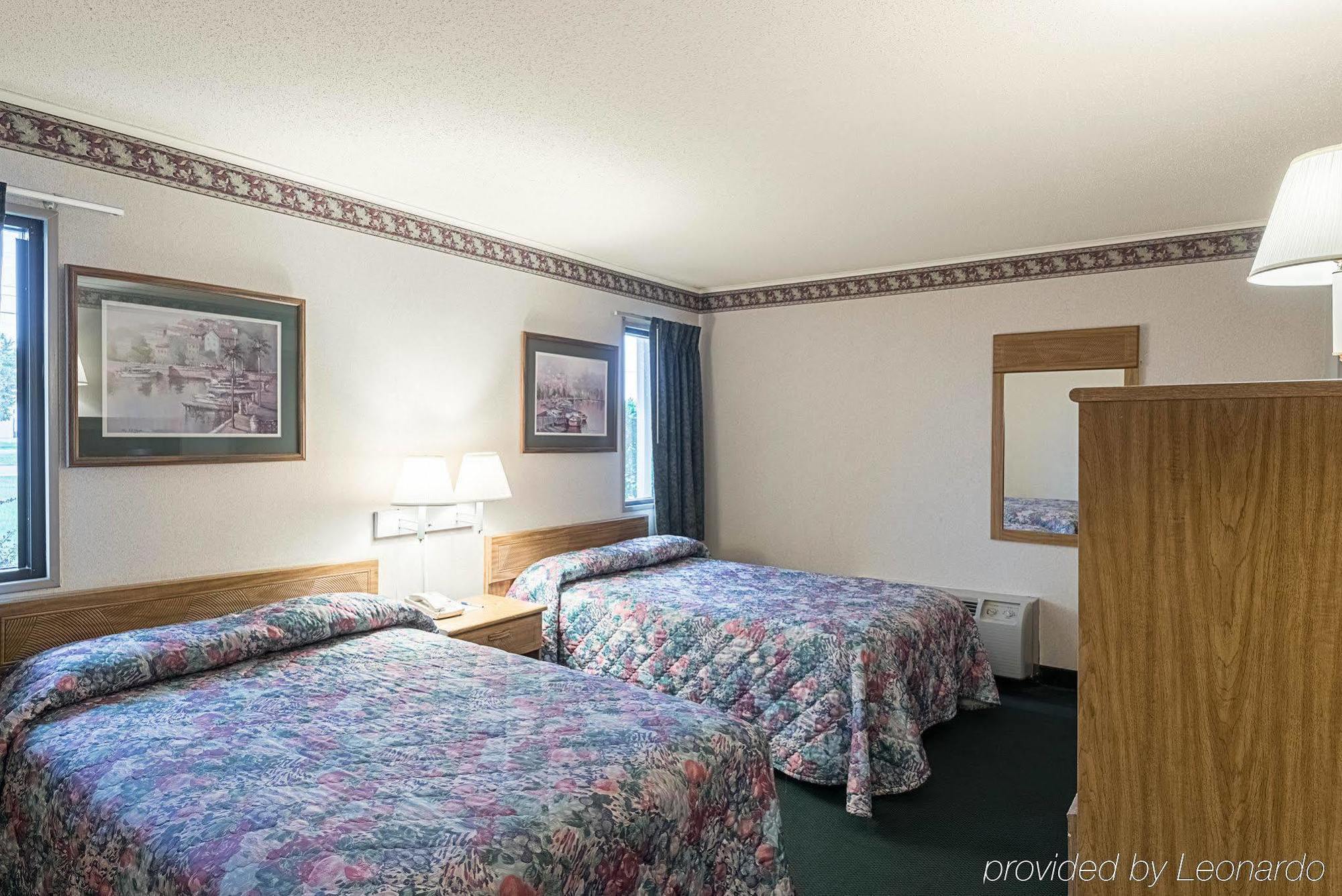 Rodeway Inn & Suites Рехобот-Біч Екстер'єр фото